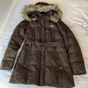 Wrapped Tie Brown Hollister Puffer Coat
